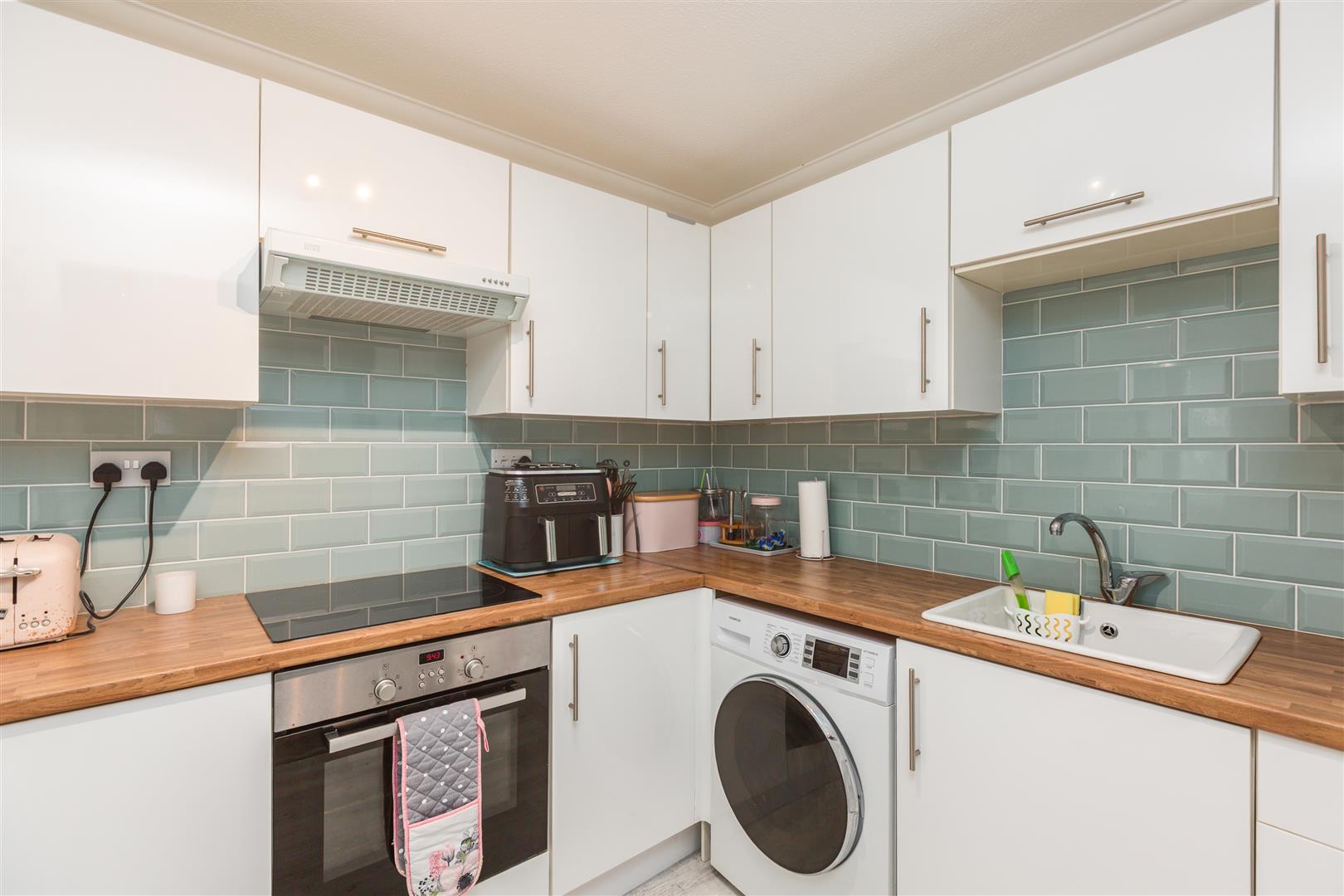 Y Dolau, Llangyfelach, Swansea, SA6 6BN